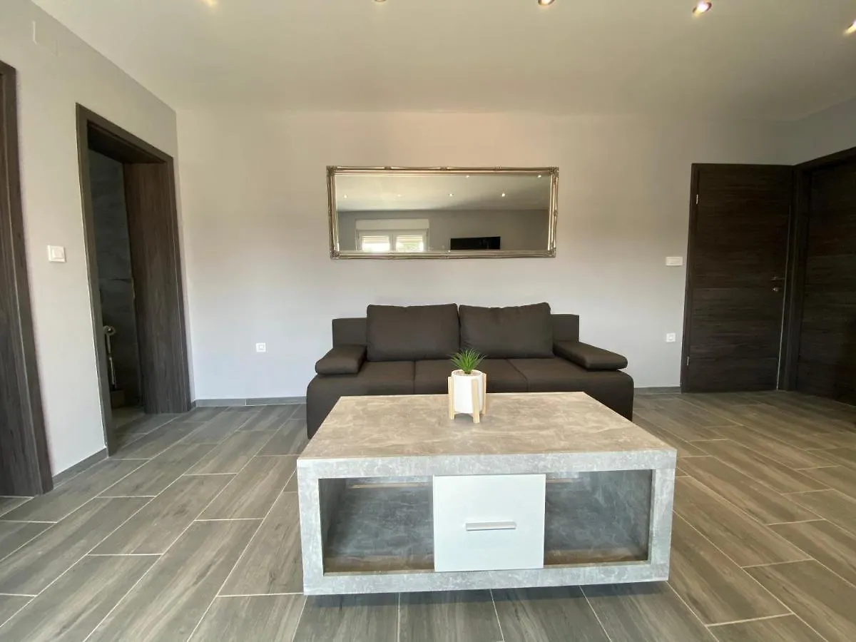 Apartment Villa Maleo Medulin