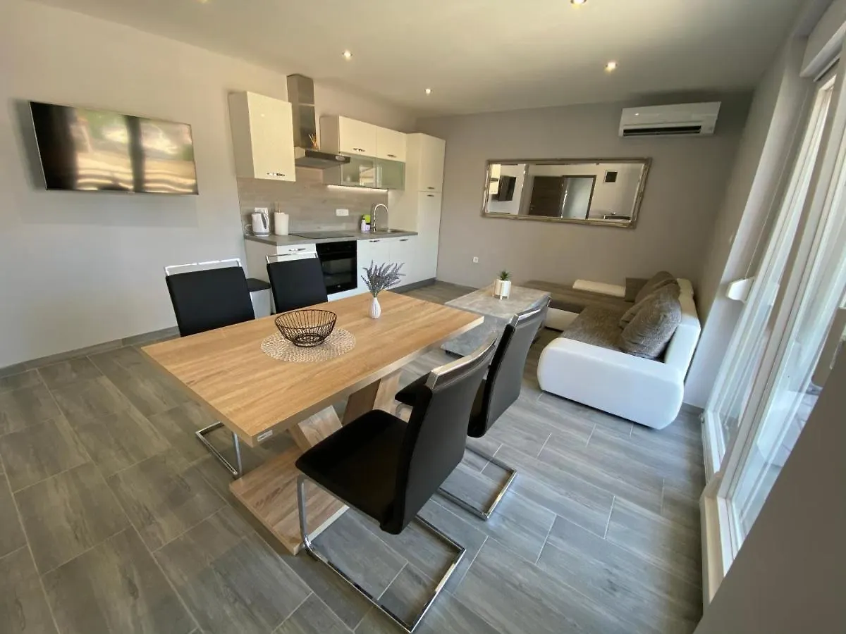 Apartment Villa Maleo Medulin Croatia