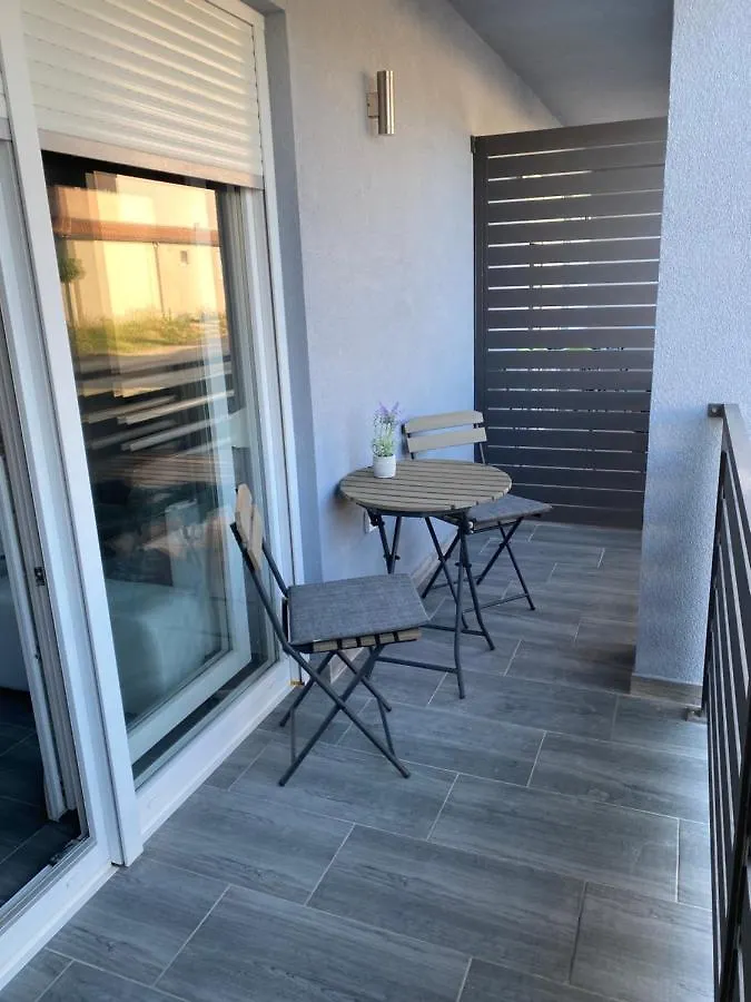 Apartment Villa Maleo Medulin
