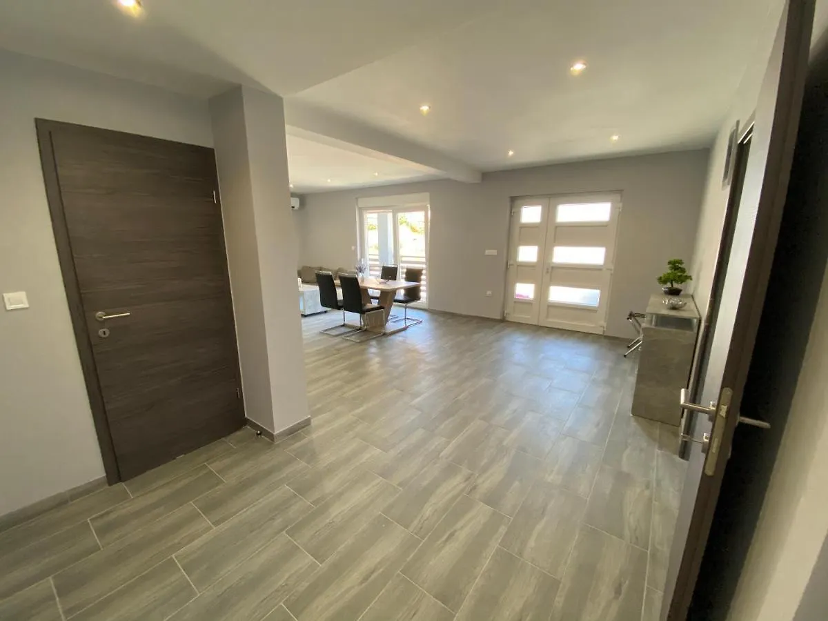 Villa Maleo Medulin 0*,