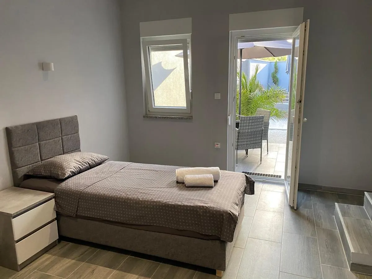 Villa Maleo Medulin Apartment