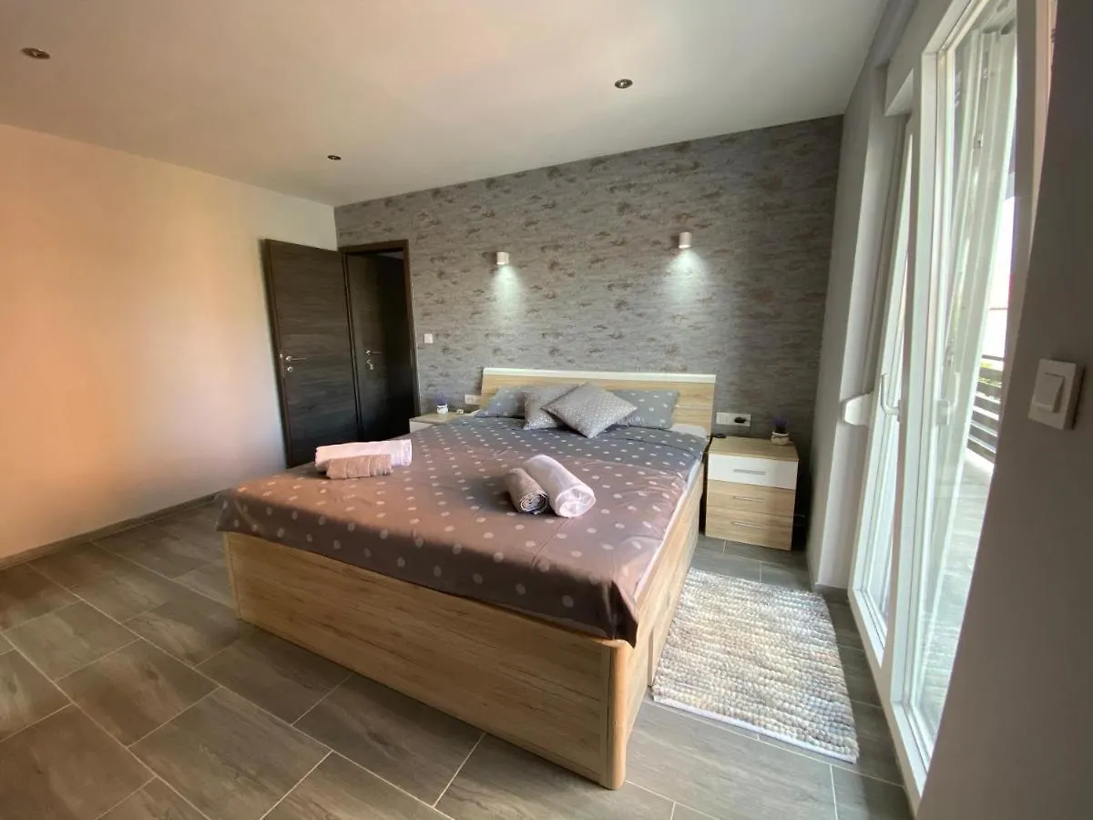 Villa Maleo Medulin 0*,