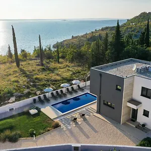  Villa Royal Promons - Heated Pool Kroatien
